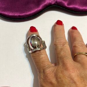 New silver color stretch ring